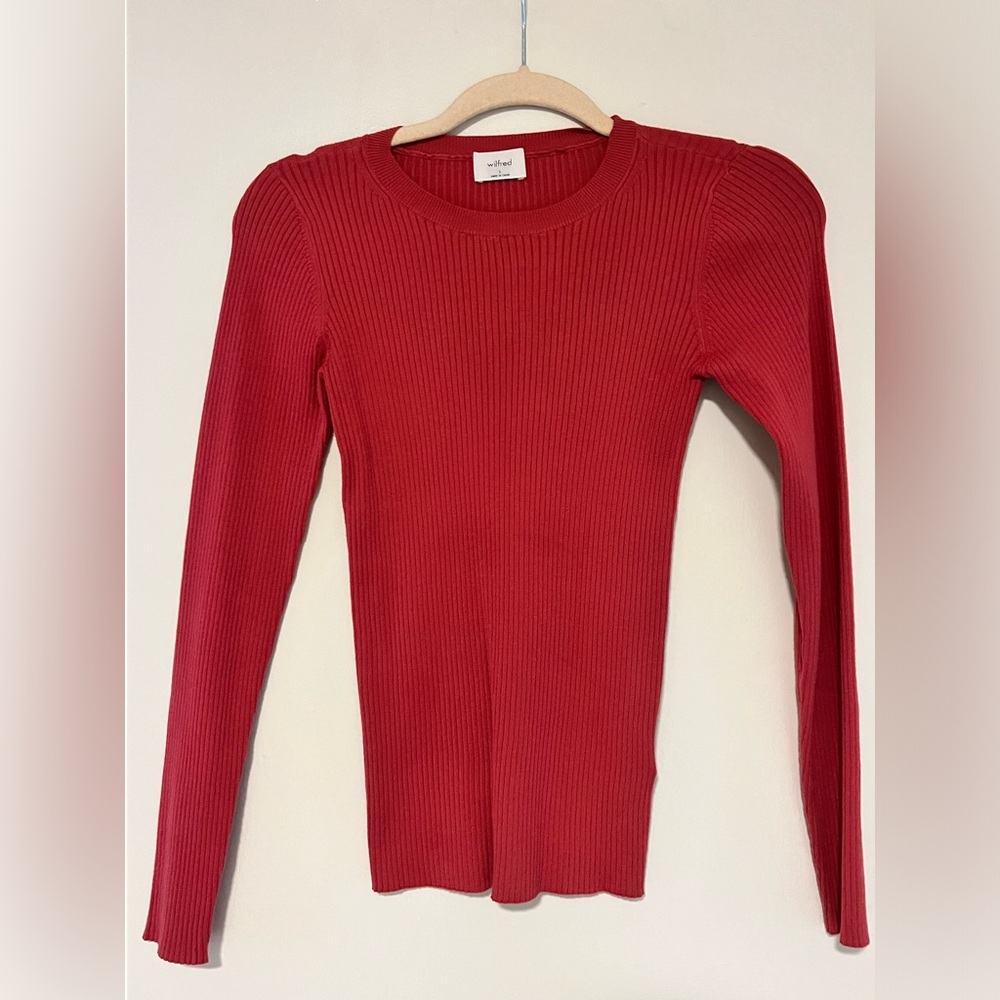 Aritzia Wilfred Ribbed Sweater